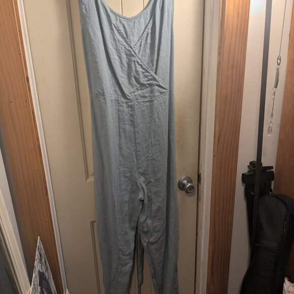 Linenfox Evelyn Jumpsuit - Picture 2 of 4